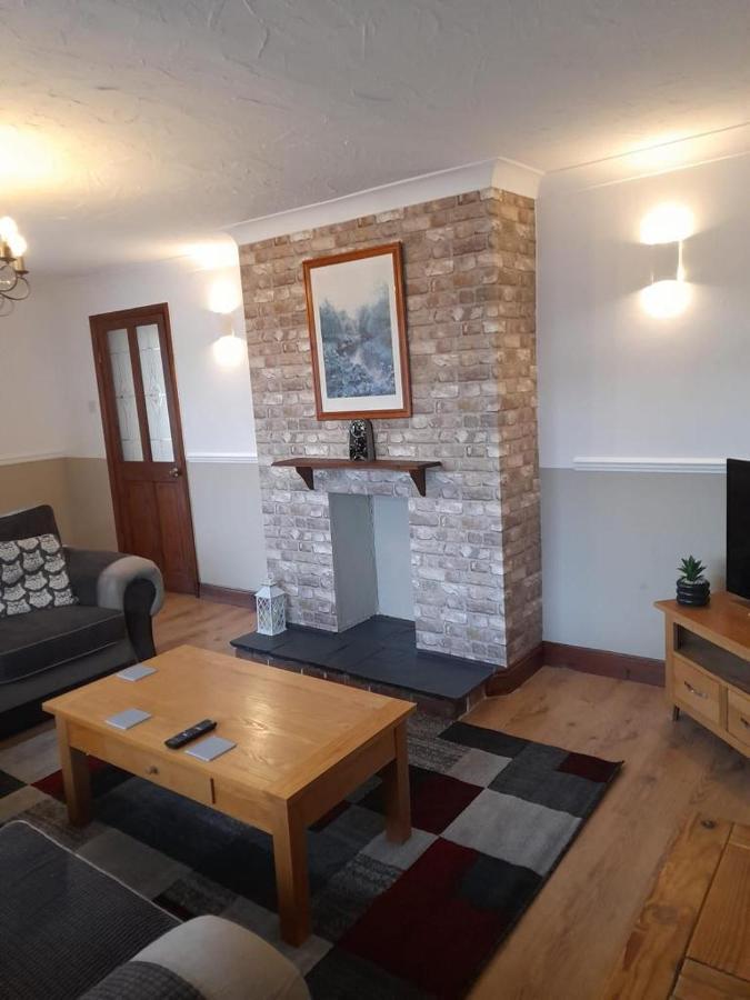 Quiet 3 Bed Close To The A1 牛顿艾克利夫 外观 照片