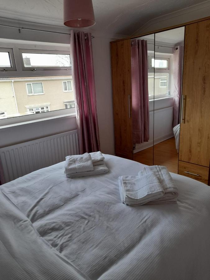 Quiet 3 Bed Close To The A1 牛顿艾克利夫 外观 照片